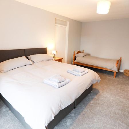 Woodside Ash Hot Tub & Pool Appartement Bideford Buitenkant foto