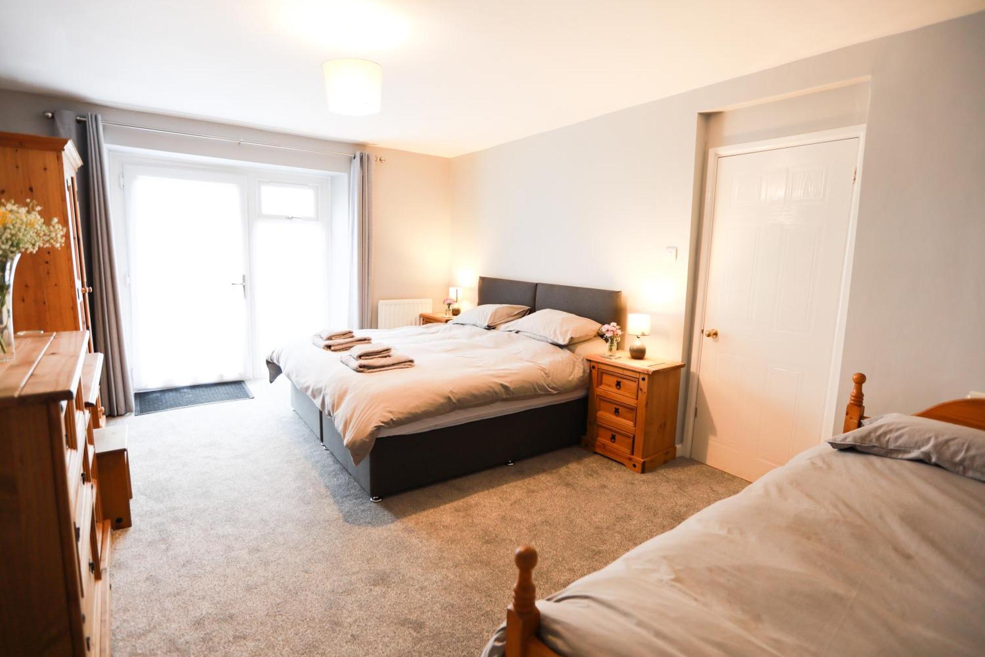 Woodside Ash Hot Tub & Pool Appartement Bideford Buitenkant foto